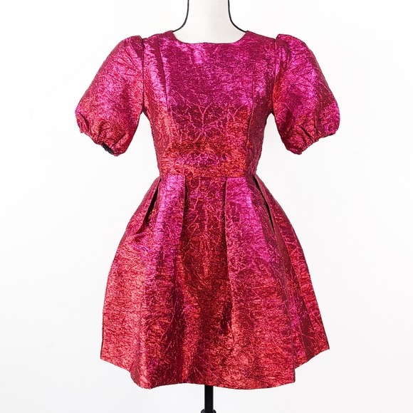 NWT Storia Crinkle Iridescent Open Back Mini Dress - Picture 4 of 8